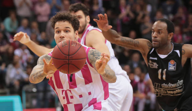 造了自己 造了自己